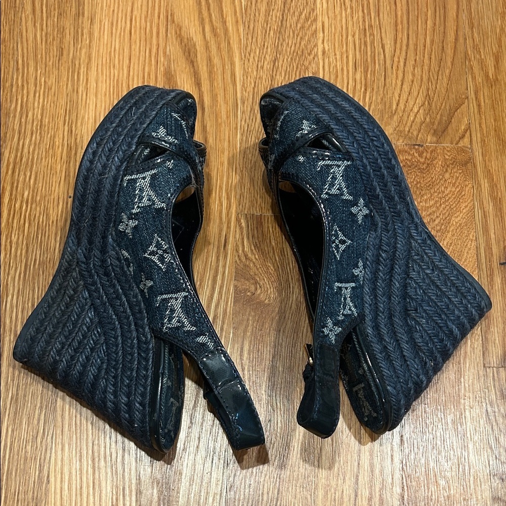 Vintage Louis Vuitton blue denim Wedge Sandals espadrille shoe 37 - Picture 1 of 12